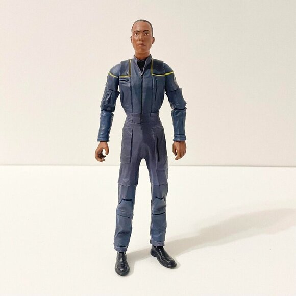 2002 Star Trek Art Asylum Ensign Travis Mayweather  7 Inch Tall - Picture 5 of 16